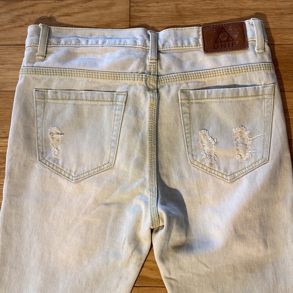 UNIF High Waist Button Up Light Wash Distressed Jeans with Ripped Knees size 26 - Picture 8 of 15